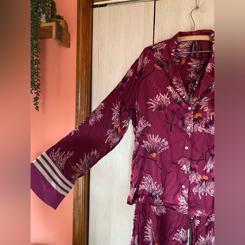 Anthropologie pjs - Picture 10 of 16